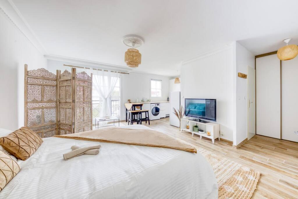Studio Vue Direct Sur Le Port De Cergy, Parking Prive Gratuit Esterno foto